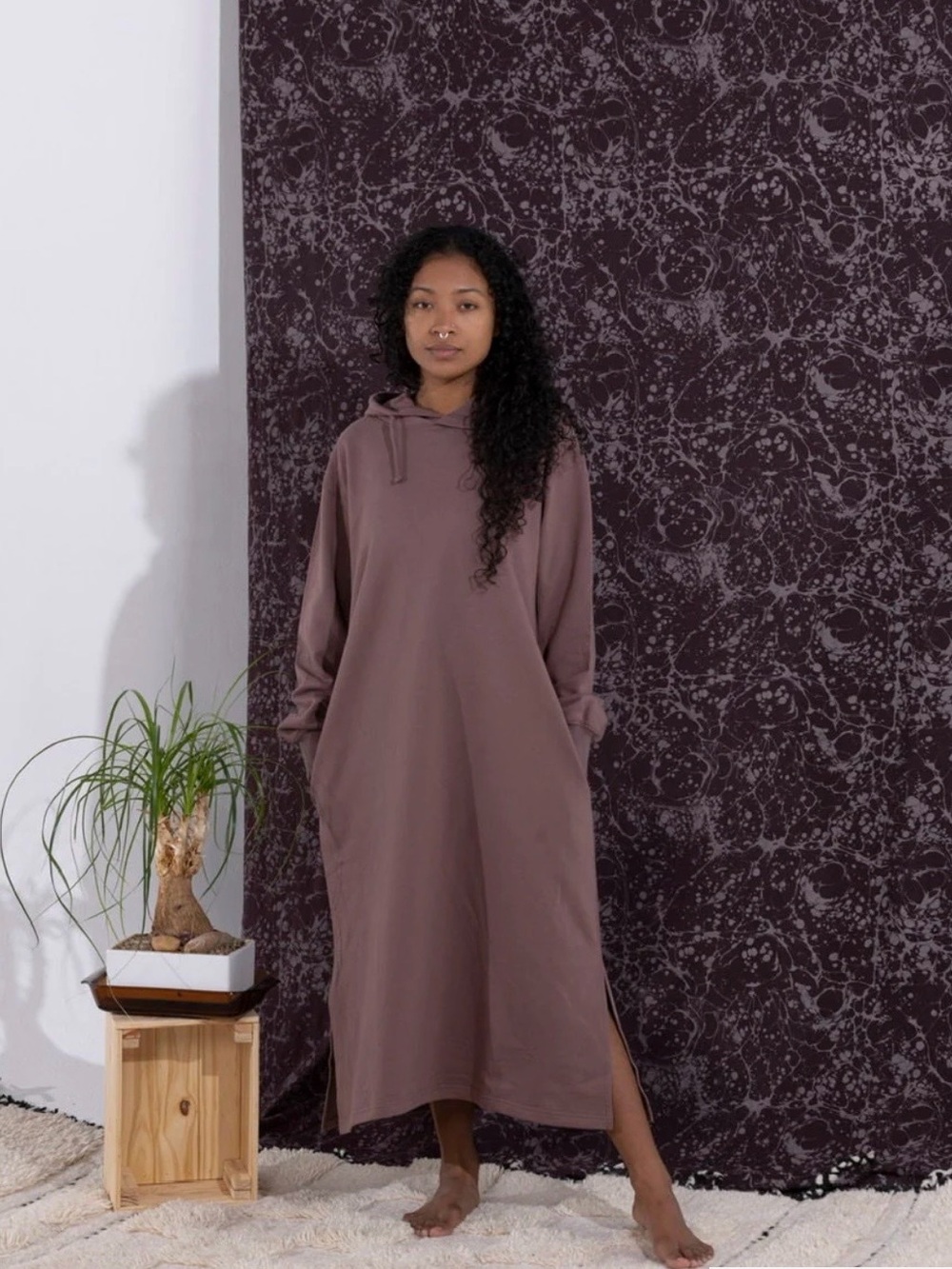 Una Pluma Organic Cotton Long Hoodie Dress in Camel